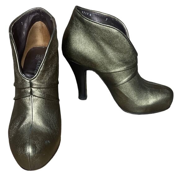 Nanette Lepore Heeled Ankle Boots Booties Gold Bronze Size 7 - Picture 1 of 13